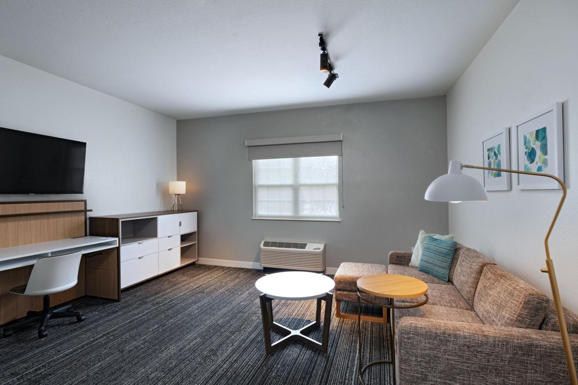 Towneplace Suites By Marriott Килин Экстерьер фото