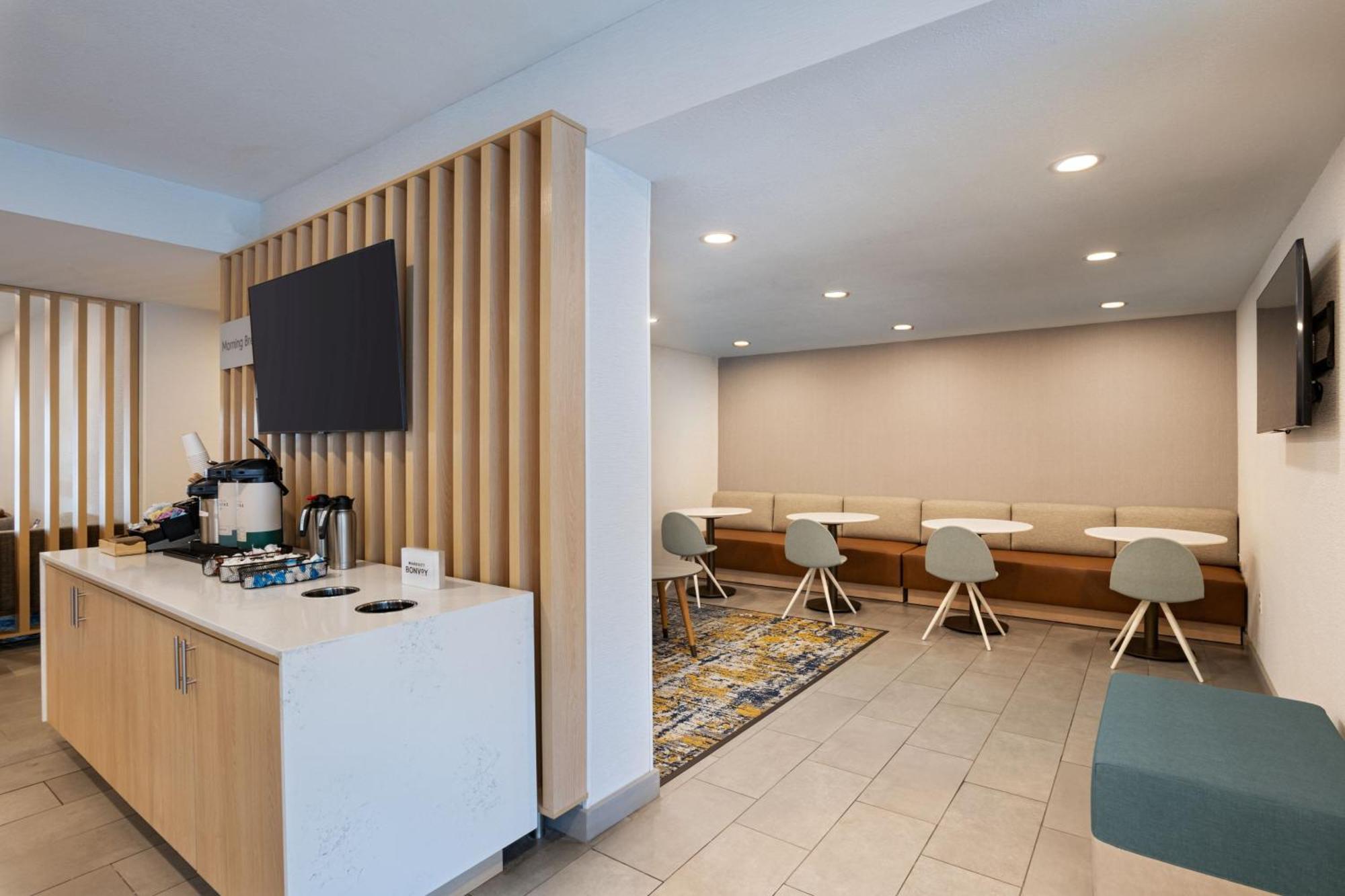 Towneplace Suites By Marriott Килин Экстерьер фото